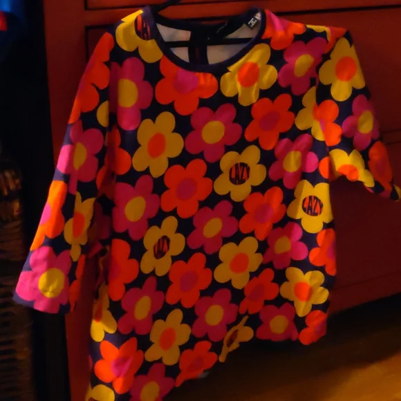 Lazy oaf floral top - Picture 1 of 4